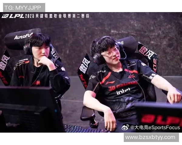 esports数据电竞赛后复盘分析FPX与BLG的节奏变化与关键时刻解析